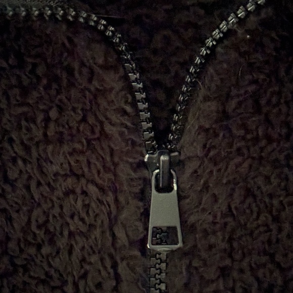 American Eagle Black Sherpa Full Zip  Jacket - Picture 3 of 4